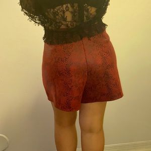Women’s Skirt